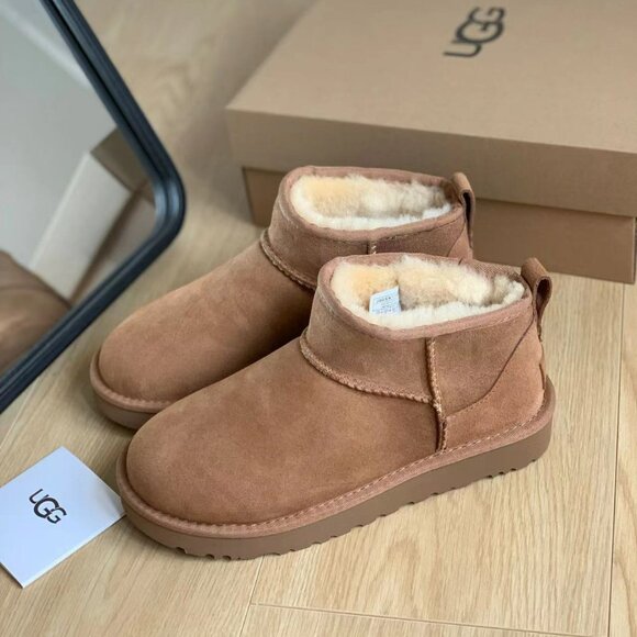 UGG Classic Ultra Mini Boots in Brown - Picture 3 of 6